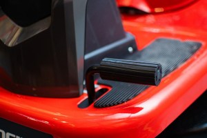 7d55843332-6_resize_1200x1200