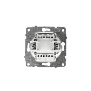 dsc-7371-700x700.jpg